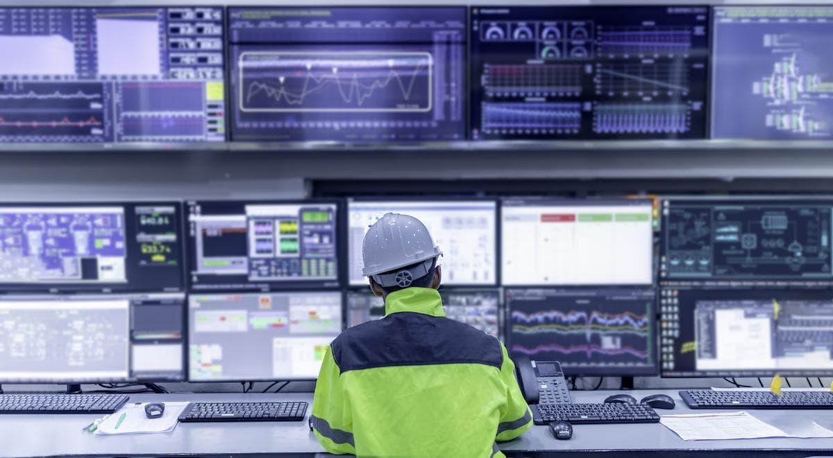 Industrial commissioning activity at an energised facility